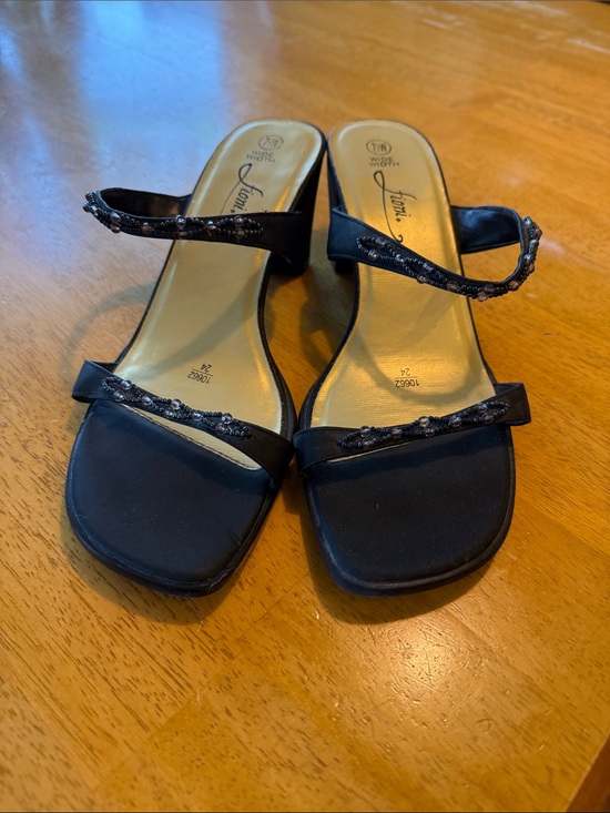 FIONI Clothing Shoes - FIONI Clothing Black Beaded Open-Toe Heeled Sandals